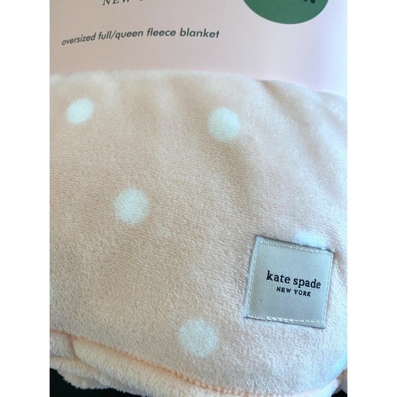 NEW KATE SPADE NEW YORK 98" x 92" FULL/QUEEN FLEEC - Picture 3 of 6